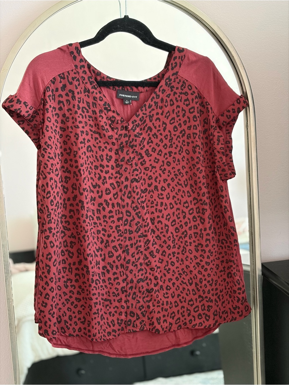 Red Leopard Print Short Sleeve Blouse